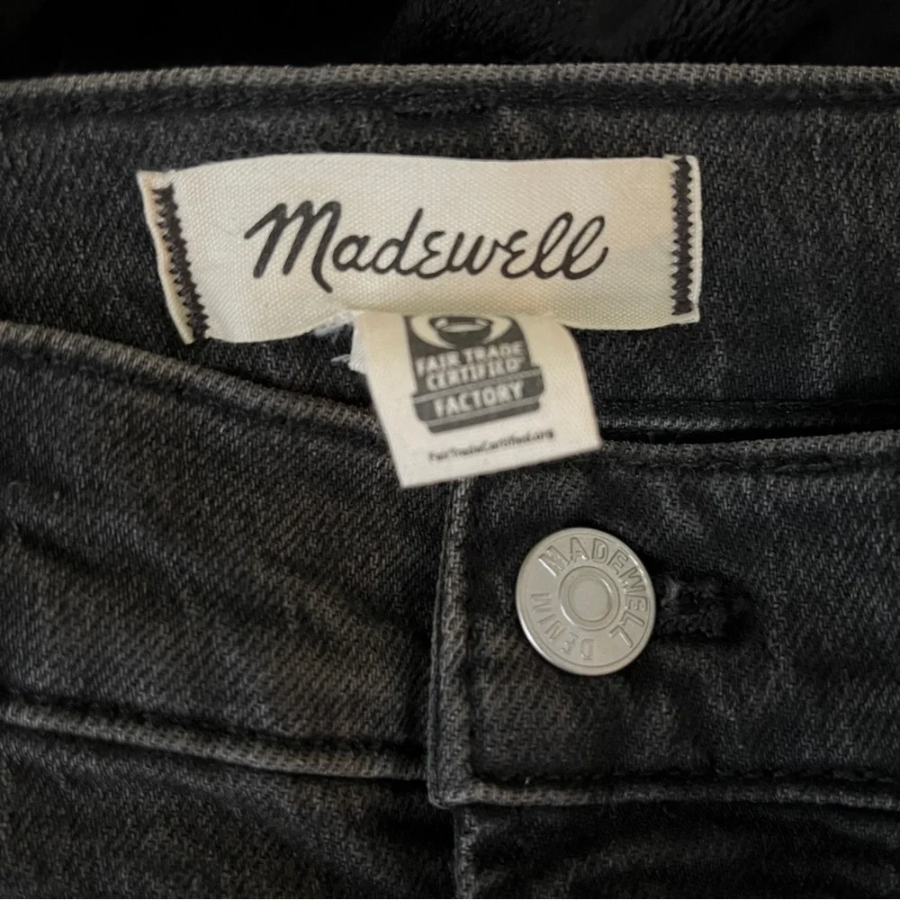 Madewell | NWT The Perfect Vintage Straight Jean Size 26 in Black - Picture 6 of 8